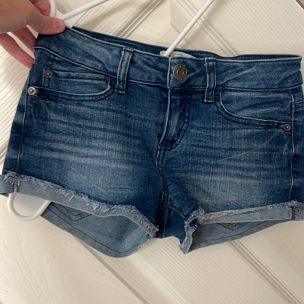Mudd low low rise short shorts